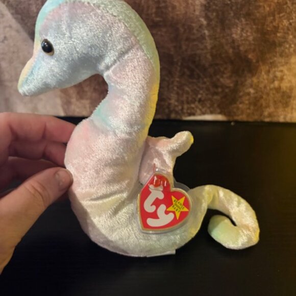 Beanie Babies (4) Total - Picture 15 of 16